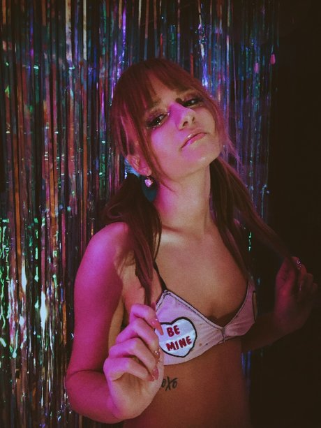 Foto di nudo di fuga di OnlyFans di Marcella