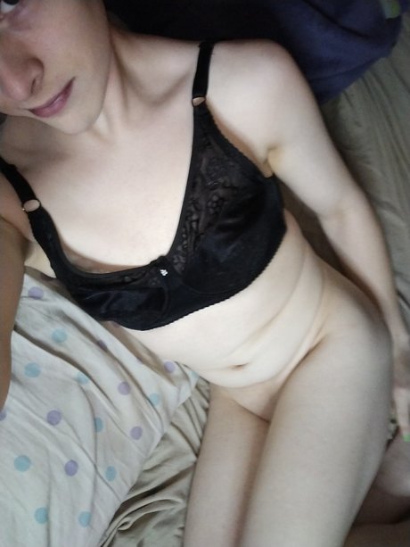 Foto di nudo di fuga di OnlyFans di Olivia