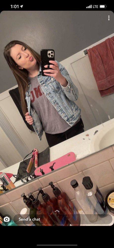 Foto di nudo di fuga di OnlyFans di Oakley Marie