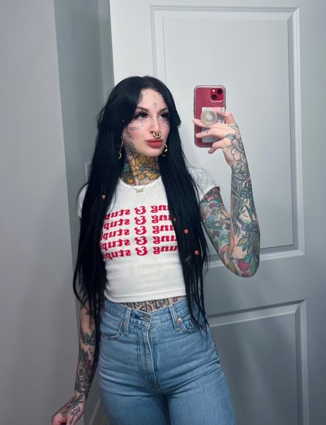 Foto di nudo di fuga di OnlyFans di Piixiequeenfree