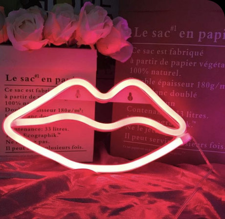 Foto di nudo di fuga di OnlyFans di Khloe