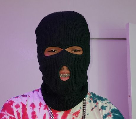 Foto di nudo di fuga di OnlyFans di Risky