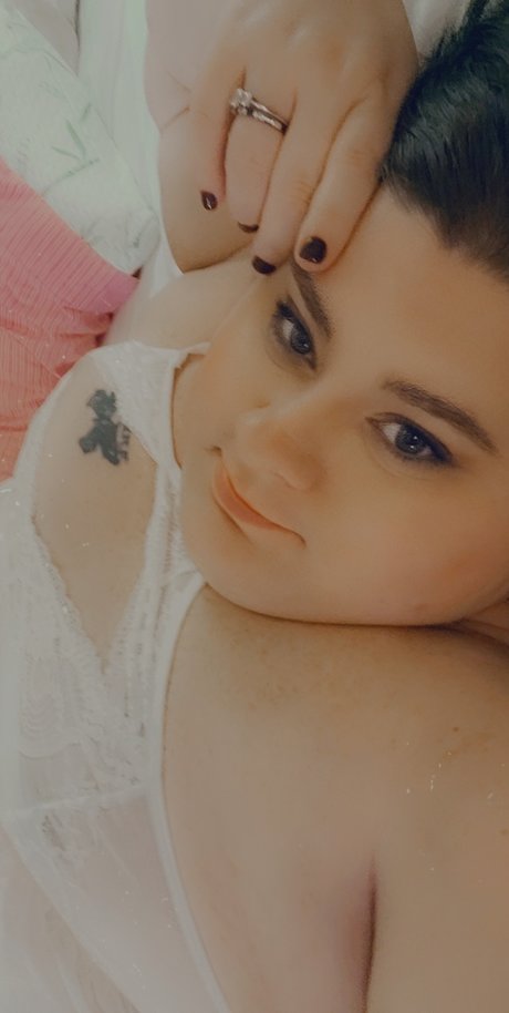 Foto di nudo di fuga di OnlyFans di Sweet And Wet