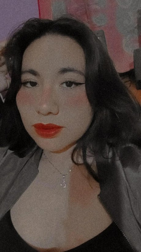 Foto di nudo di fuga di OnlyFans di Jyymarian