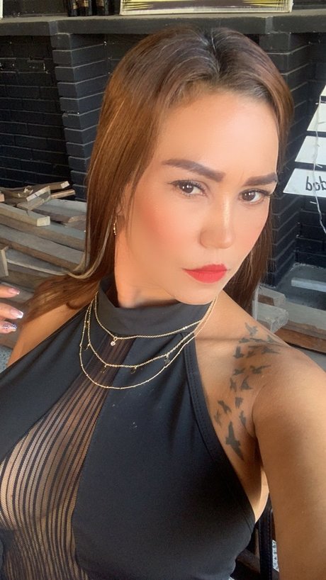 Foto di nudo di fuga di OnlyFans di Maria Colorado