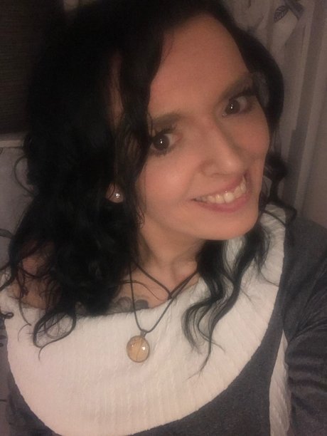 Mature Bittersweet Kiss Sunny