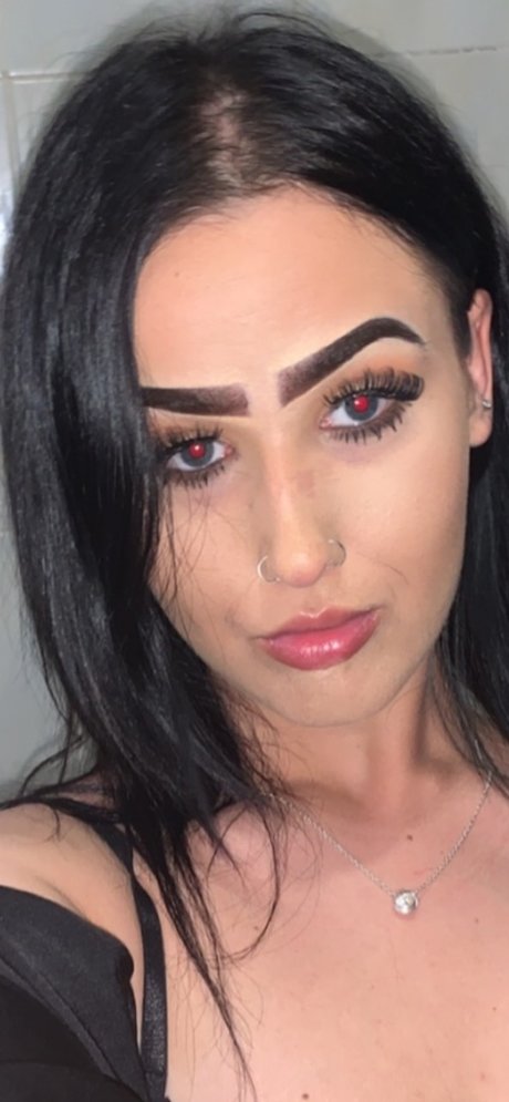 Foto di nudo di fuga di OnlyFans di Megan Leanne