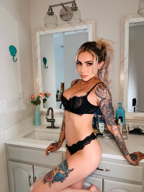 Foto di nudo di fuga di OnlyFans di Mayara Lopes 