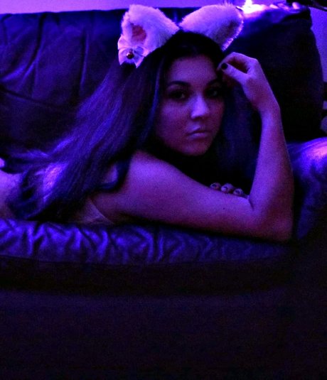 Foto di nudo di fuga di OnlyFans di Melodytv