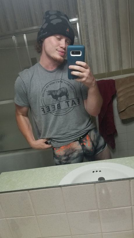 Foto di nudo di fuga di OnlyFans di Dallas Taylor