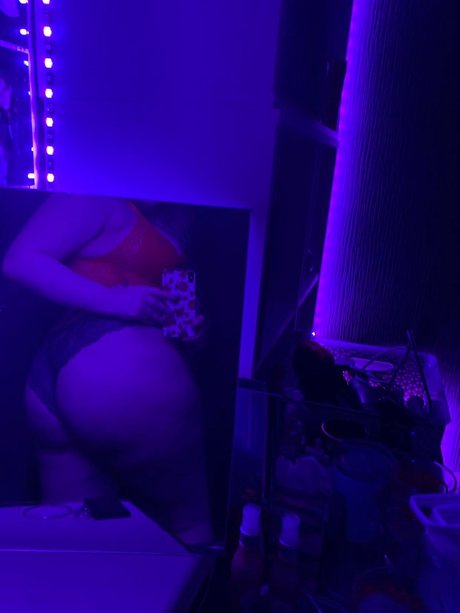 Foto di nudo di fuga di OnlyFans di Megan