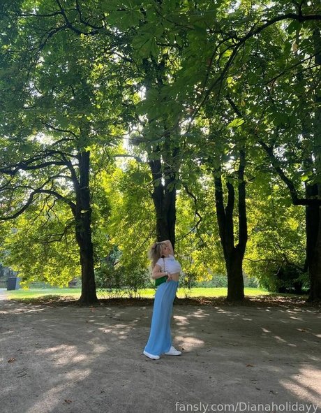 Dianaholiday