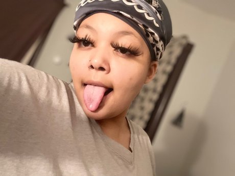 Foto di nudo di fuga di OnlyFans di Bre