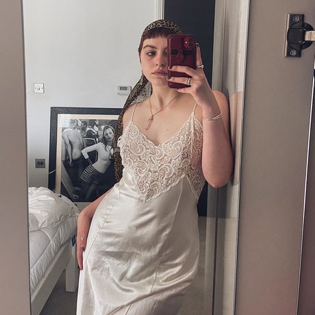 Foto di nudo di fuga di OnlyFans di Billie