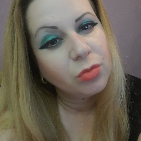 Foto di nudo di fuga di OnlyFans di Mihaelagabriela