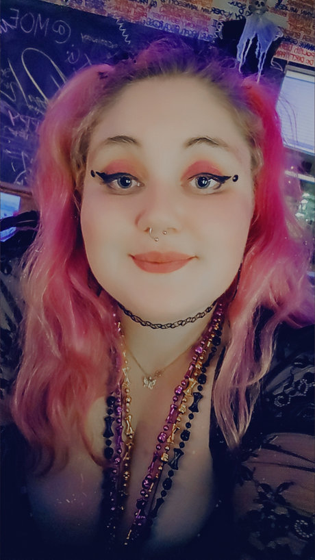 Foto di nudo di fuga di OnlyFans di Bigbeautifulkitten