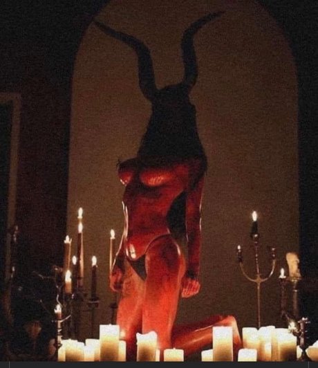 Foto di nudo di fuga di OnlyFans di Carlitaa