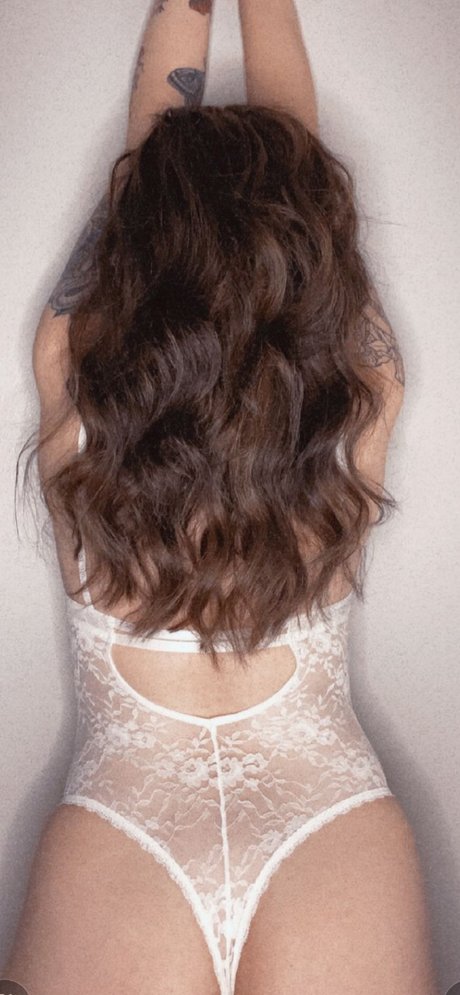 Foto di nudo di fuga di OnlyFans di Chesley