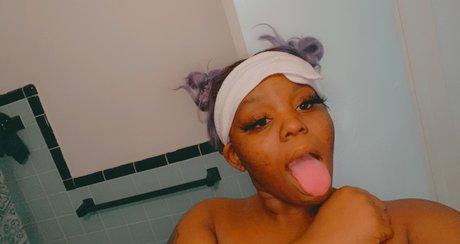 Foto di nudo di fuga di OnlyFans di Mocha