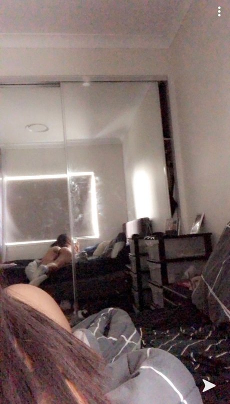 Foto di nudo di fuga di OnlyFans di Jrose