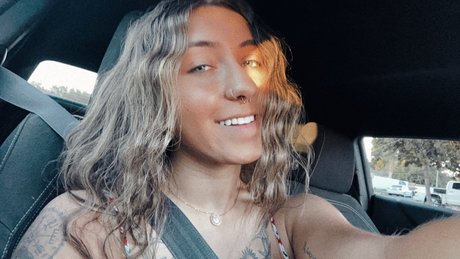 Foto di nudo di fuga di OnlyFans di Mia