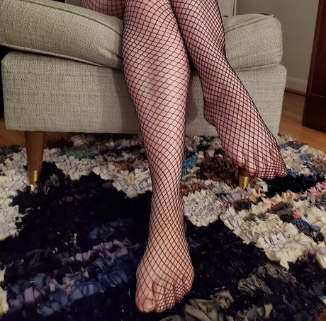 Monroevillefeet And Toes