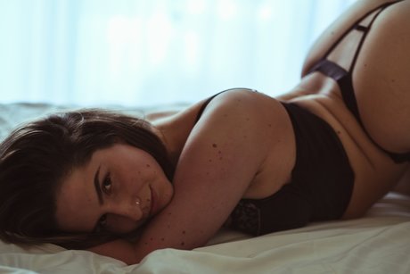 Foto di nudo di fuga di OnlyFans di Mysticmary