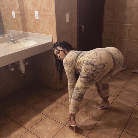 Foto di nudo di fuga di OnlyFans di Ig Imtherealmookiip