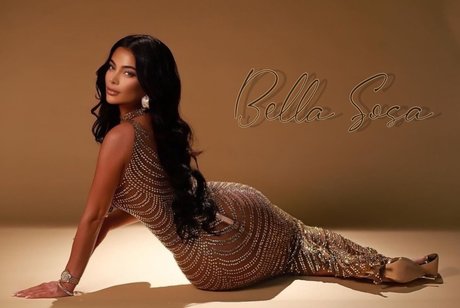 Foto di nudo di fuga di OnlyFans di  Kim 