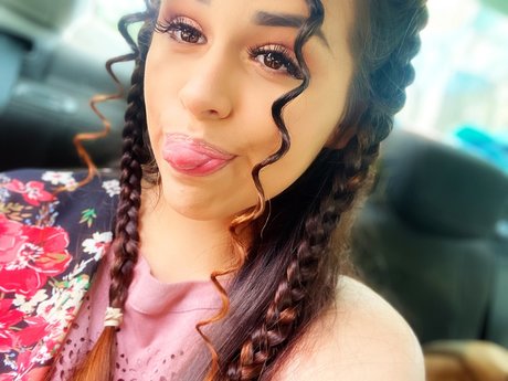 Foto di nudo di fuga di OnlyFans di Cheena