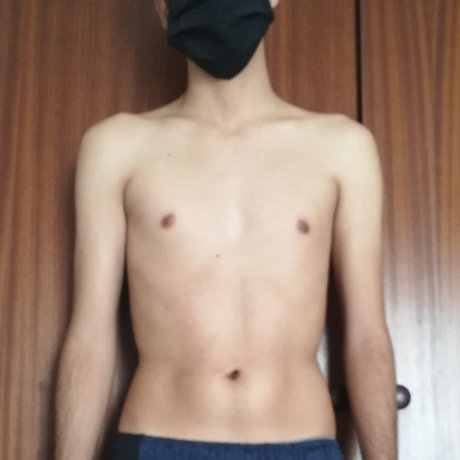 Foto di nudo di fuga di OnlyFans di Hung Latino