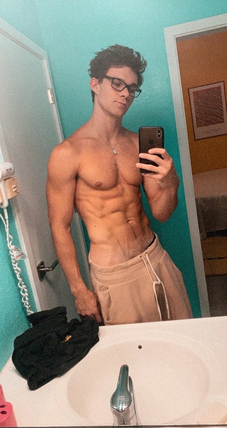 Foto di nudo di fuga di OnlyFans di Altplayboy