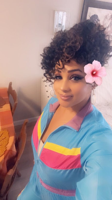 Foto di nudo di fuga di OnlyFans di Nirvanaelitesd