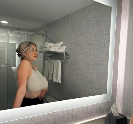 Anabel Kloe Lamarche