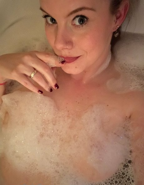 Foto di nudo di fuga di OnlyFans di Vanessaobsequious