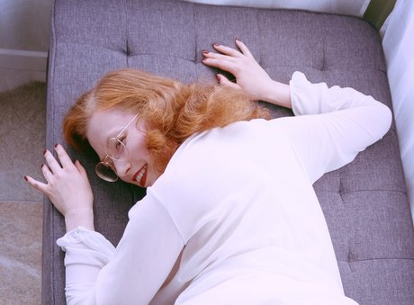 Foto di nudo di fuga di OnlyFans di Alexandra Noir