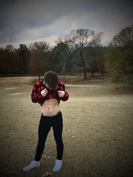 Foto di nudo di fuga di OnlyFans di Adonis Banks