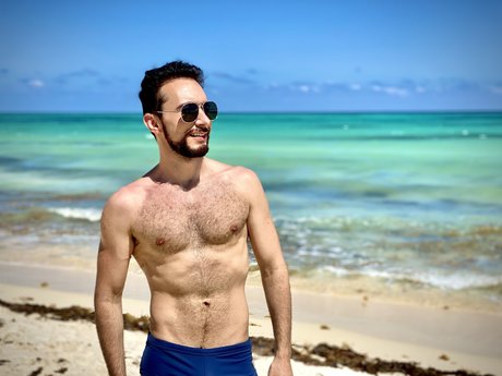 Foto di nudo di fuga di OnlyFans di Omegatox