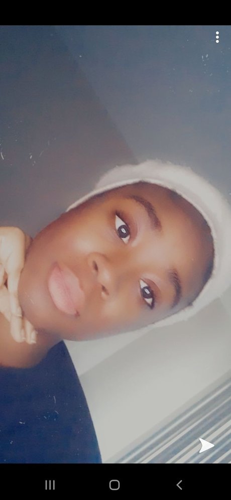 Foto di nudo di fuga di OnlyFans di Abbie Dagrin