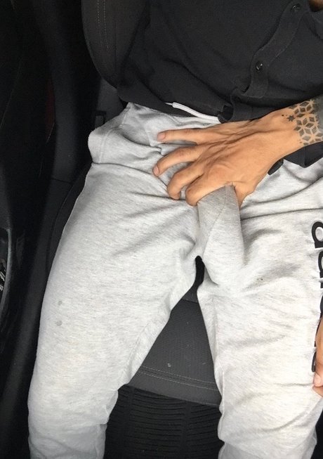 Foto di nudo di fuga di OnlyFans di 10xxxraul