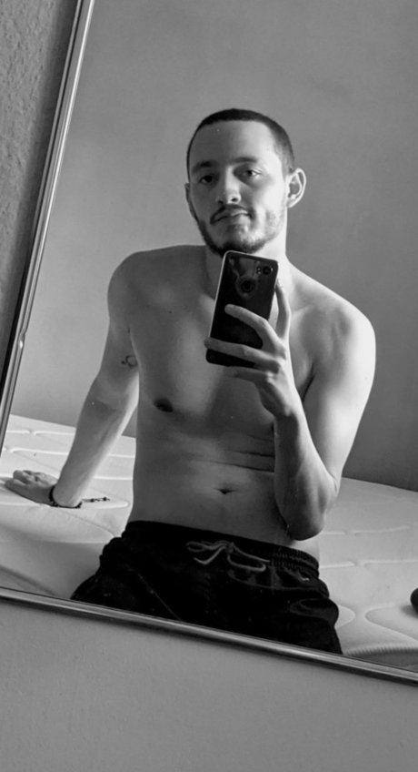 Foto di nudo di fuga di OnlyFans di Matheus