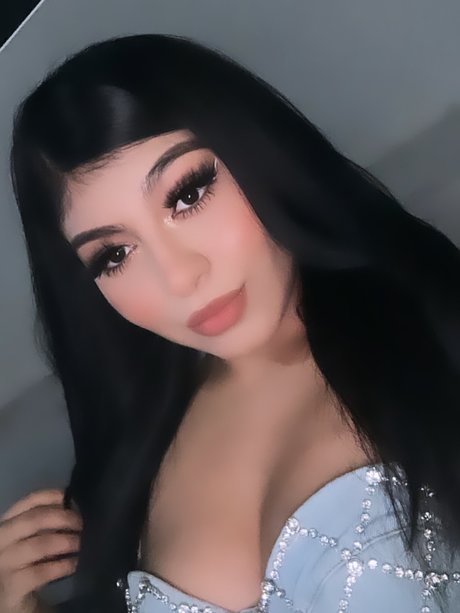 Foto di nudo di fuga di OnlyFans di Alegria Vg