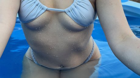 Foto di nudo di fuga di OnlyFans di Baby Chey