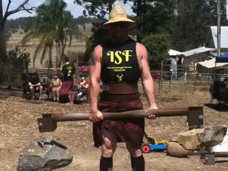 Foto di nudo di fuga di OnlyFans di Dad Having Fun