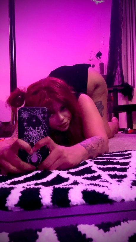 Foto di nudo di fuga di OnlyFans di 