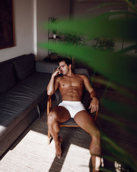 Foto di nudo di fuga di OnlyFans di Scorpionangel