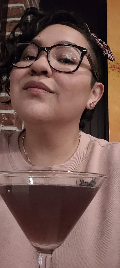 Foto di nudo di fuga di OnlyFans di Purple Moon