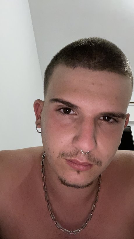 Foto di nudo di fuga di OnlyFans di Rsinapellido