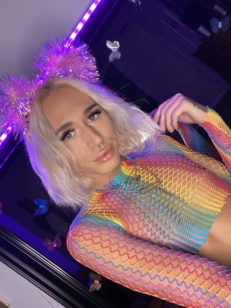 Foto di nudo di fuga di OnlyFans di Rxndi