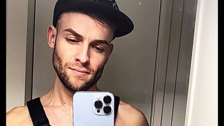 Foto di nudo di fuga di OnlyFans di Richard Ruschel